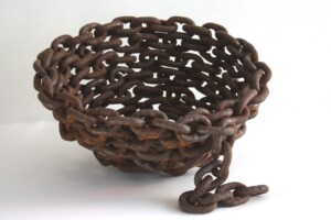 Chain Bowl